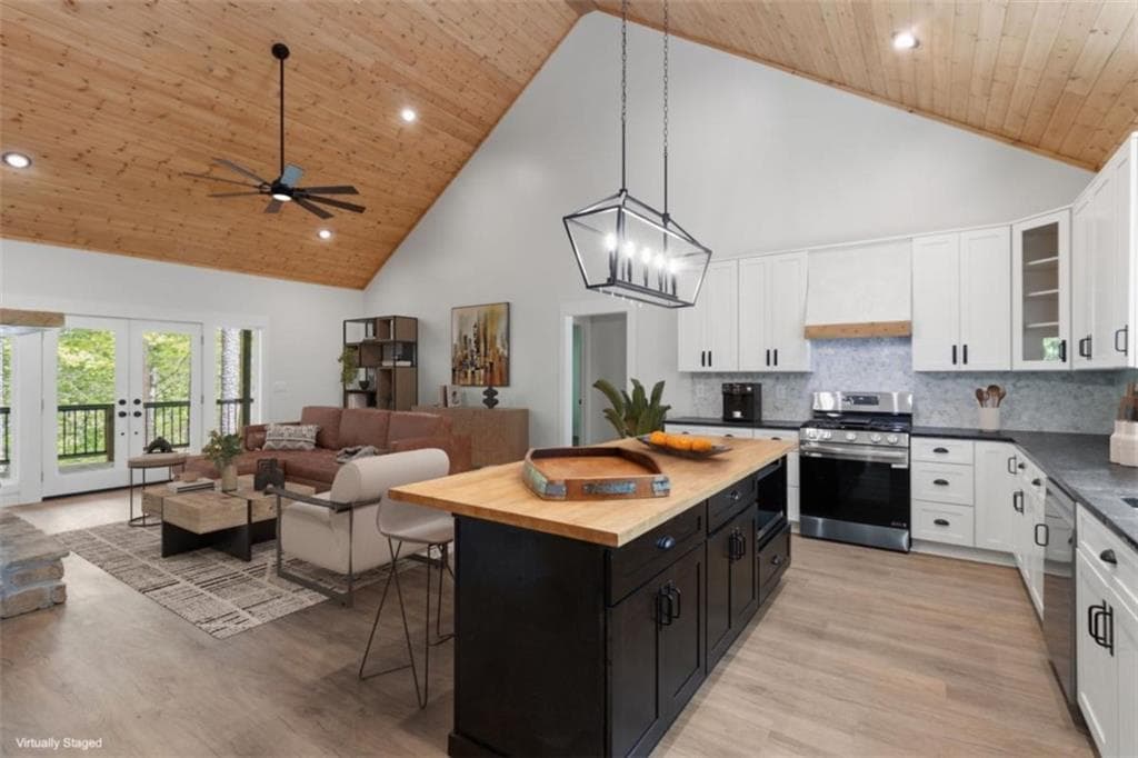 3 bedroom, 2 bathroom, 2,880 sq ft single family residence for sale at 52 Otto Court, Ellijay, GA 30540 — photo 10