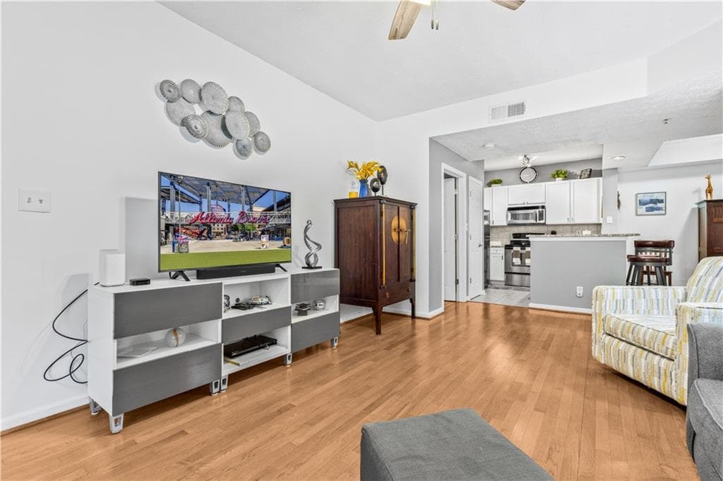 2 bedroom, 2 bathroom, 1,181 sq ft condominium for sale at 1250 Parkwood Circle 2108, Atlanta, GA 30339 — photo 1 of 34