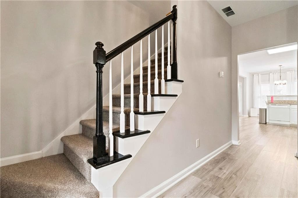 4 bedroom, 3 bathroom, 2,930 sq ft single family residence under contract at 5585 Martin Grove Drive, Lilburn, GA 30047 — photo 4