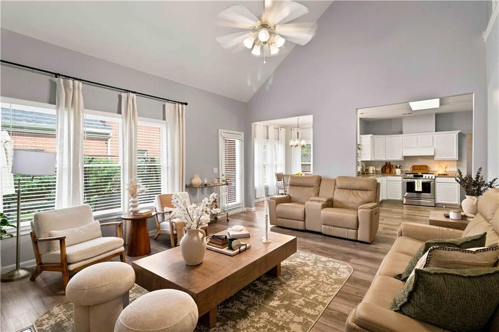 4 bedroom, 3 bathroom, 2,930 sq ft single family residence under contract at 5585 Martin Grove Drive, Lilburn, GA 30047 — photo 7
