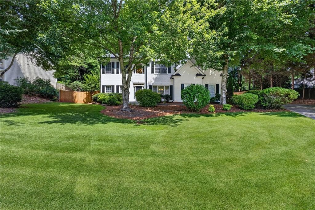 5 bedroom, 3 bathroom, 2,660 sq ft single family residence for rent at 4379 Depot Ridge Court, Buford, GA 30518 for $3,100 a month — photo 2