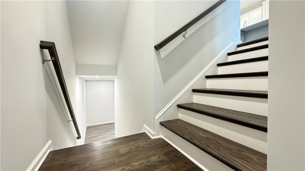 4 bedroom, 4 bathroom, 2,383 sq ft townhouse for rent at 1443 Creekside Circle, Atlanta, GA 30318 for $2,995 a month — photo 5