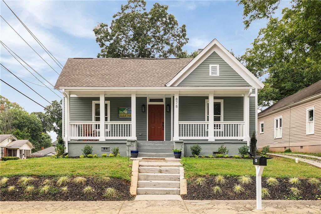 4 bedroom, 2 bathroom, 1,780 sq ft single family residence under contract at 878 Tift Avenue, Atlanta, GA 30310