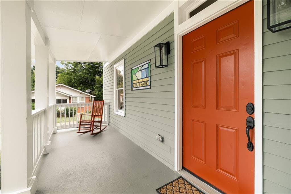 4 bedroom, 2 bathroom, 1,780 sq ft single family residence under contract at 878 Tift Avenue, Atlanta, GA 30310 — photo 2