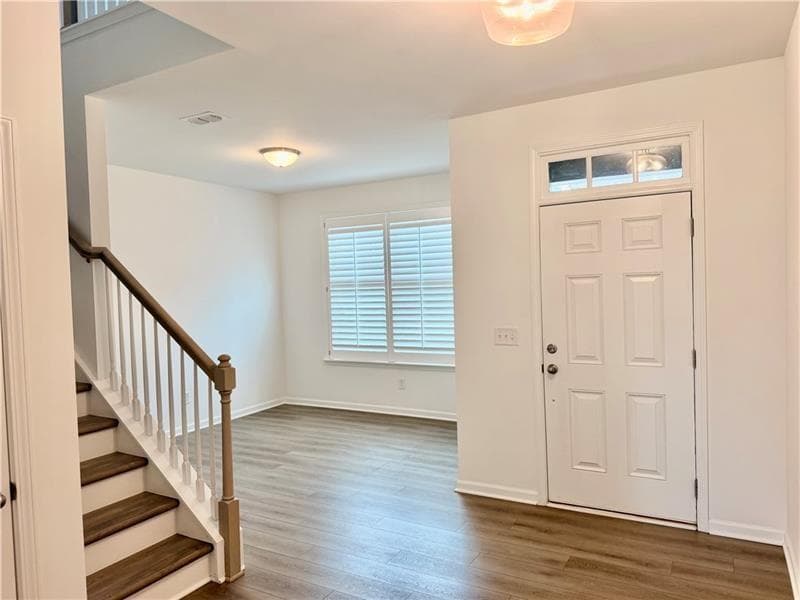 5 bedroom, 4 bathroom, 2,814 sq ft single family residence for rent at 215 Foxhill Drive, Dawsonville, GA 30534 for $2,500 a month — photo 5