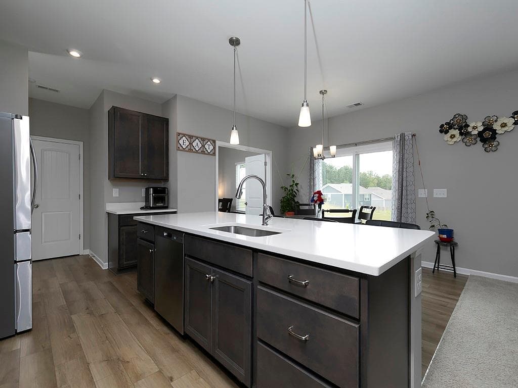 5 bedroom, 3 bathroom, 2,793 sq ft single family residence for sale at 208 Sage Woods Way, Dallas, GA 30132 — photo 10