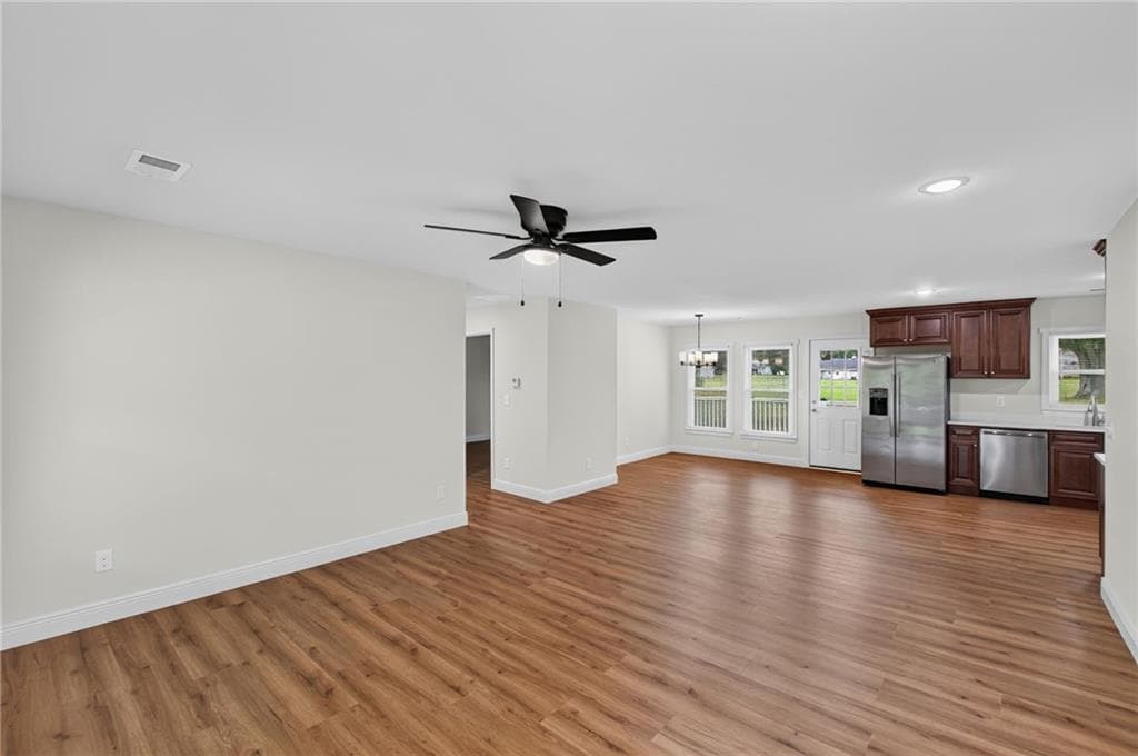 3 bedroom, 2 bathroom, 1,514 sq ft single family residence for sale at 1275 Lake Dow Road, Mcdonough, GA 30252 — photo 5