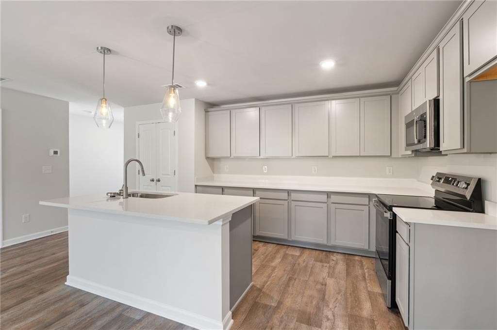 4 bedroom, 3 bathroom, 1,900 sq ft single family residence for sale at 724 Lipizzan Trace, Hogansville, GA 30230 — photo 5