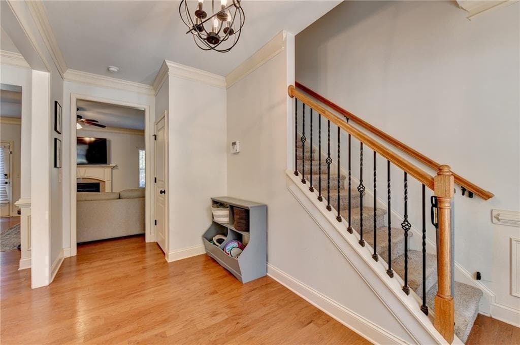 4 bedroom, 3 bathroom, 2,443 sq ft single family residence for sale at 5691 Crest Hill Drive, Buford, GA 30518 — photo 6