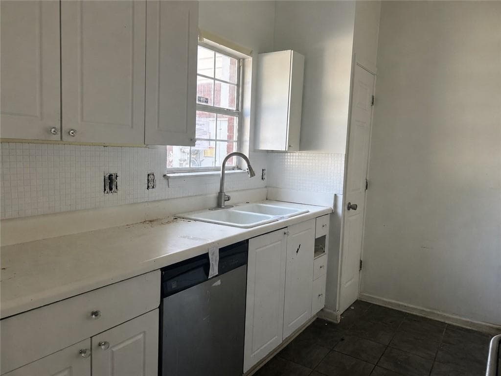 3 bedroom, 3 bathroom, 1,600 sq ft townhouse for sale at 253 Ralph David Abernathy Boulevard, Atlanta, GA 30312 — photo 8