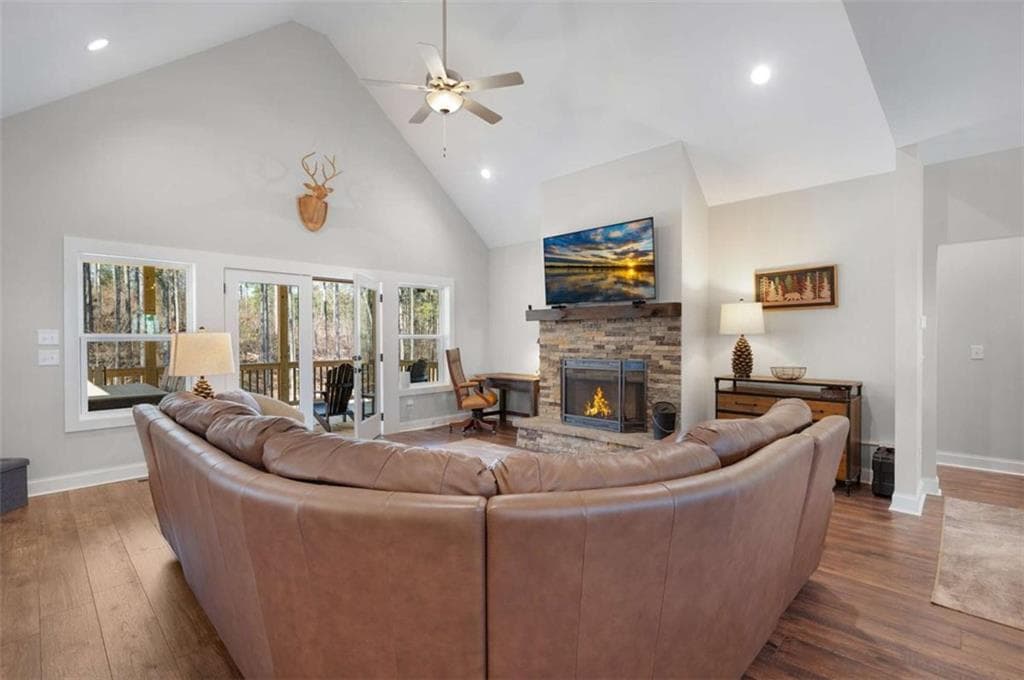 4 bedroom, 3 bathroom, 3,310 sq ft single family residence for sale at 218 Oak Wood Lane, Ellijay, GA 30540 — photo 8