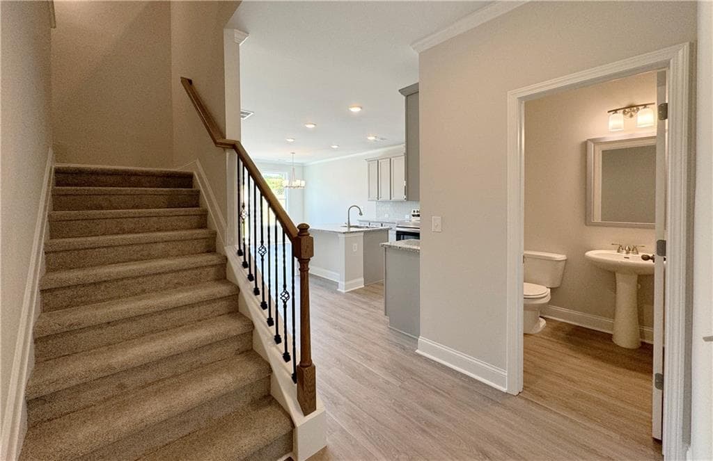 3 bedroom, 3 bathroom, 1,823 sq ft townhouse for sale at 3966 Streamlet Way, Gainesville, GA 30506 — photo 3