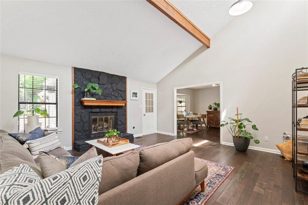 3 bedroom, 2 bathroom, 1,704 sq ft single family residence for sale at 175 Hol Mar Trail, Mcdonough, GA 30253 — photo 3