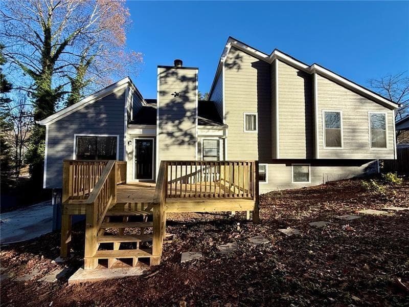 3 bedroom, 2 bathroom single family residence for rent at 2707 HAWK Drive 2707, Marietta, GA 30066 for $2,450 a month — photo 3