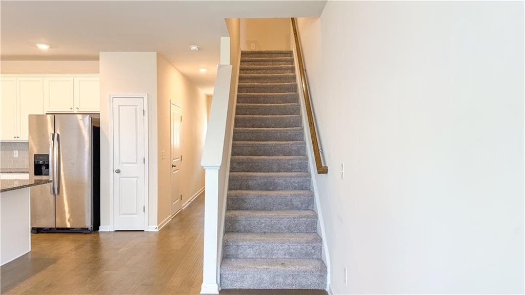 3 bedroom, 3 bathroom, 1,538 sq ft townhouse for sale at 3472 Lakeview Creek, Lithonia, GA 30038 — photo 9