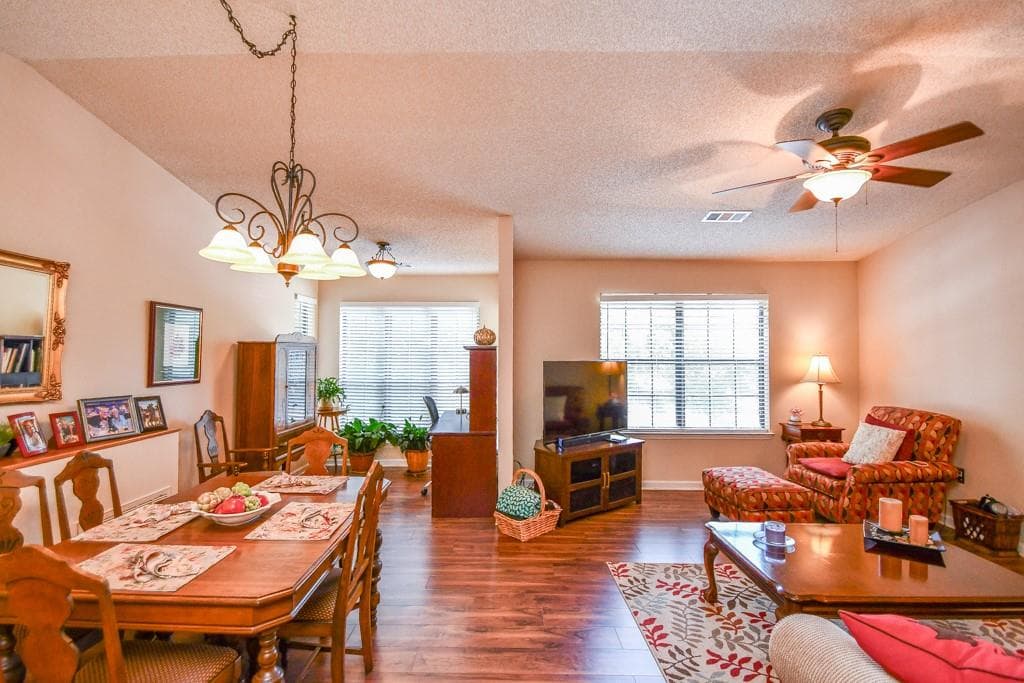 2 bedroom, 2 bathroom, 1,268 sq ft condominium for sale at 2235 Old Hamilton Place G100, Gainesville, GA 30507 — photo 5
