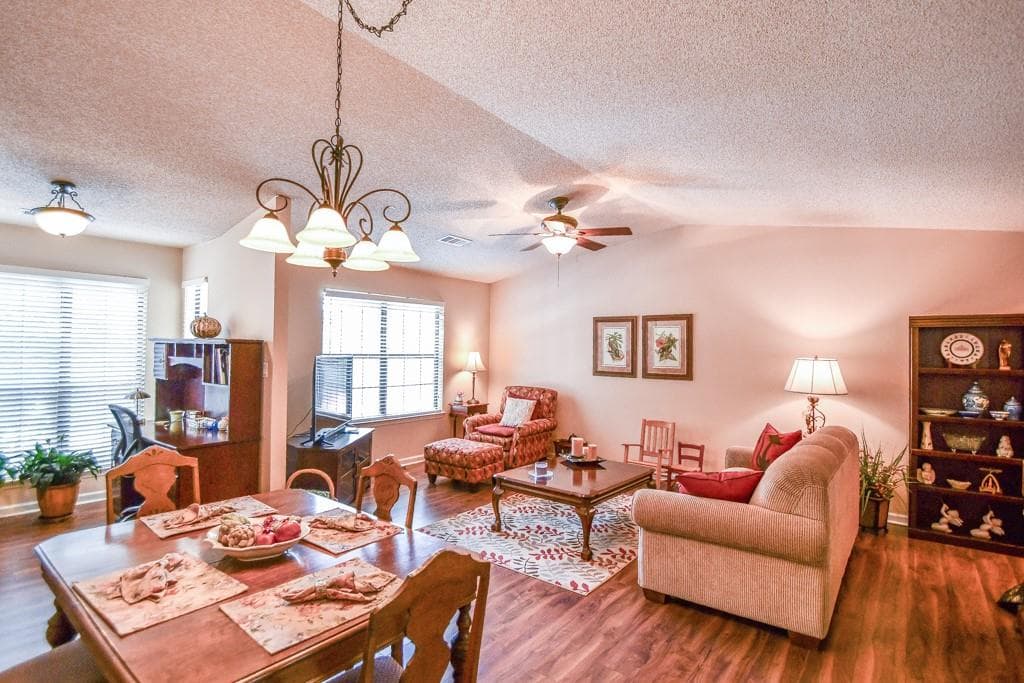 2 bedroom, 2 bathroom, 1,268 sq ft condominium for sale at 2235 Old Hamilton Place G100, Gainesville, GA 30507 — photo 6
