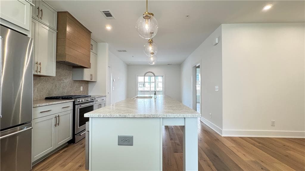 2 bedroom, 2 bathroom, 1,122 sq ft townhouse for rent at 201 New Street 1101, Decatur, GA 30030 for $2,795 a month — photo 7