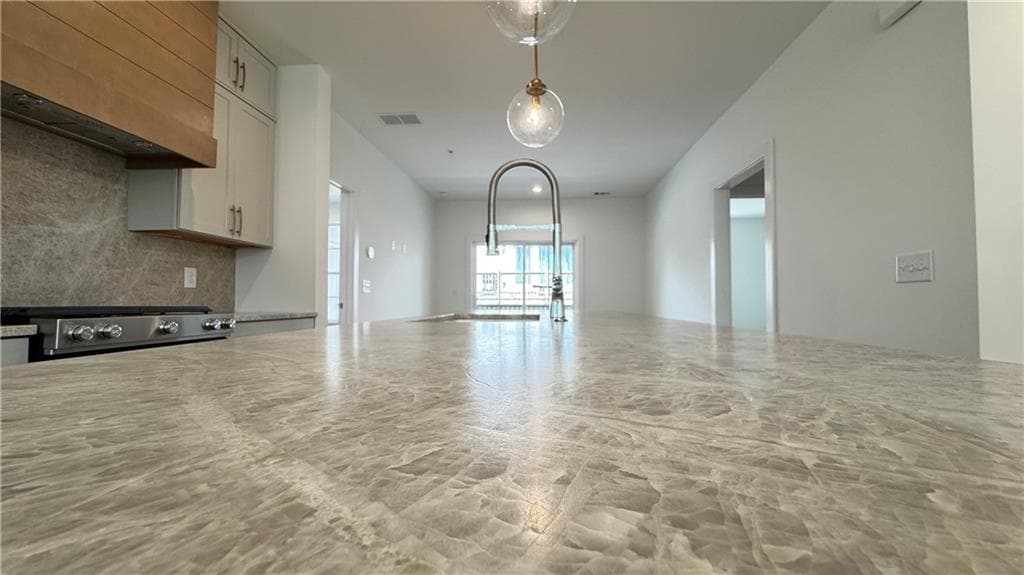 2 bedroom, 2 bathroom, 1,122 sq ft townhouse for rent at 201 New Street 1101, Decatur, GA 30030 for $2,795 a month — photo 8