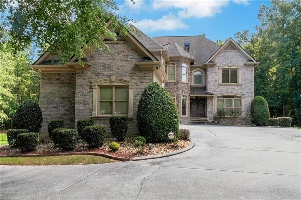 6 bedroom, 6 bathroom, 5,817 sq ft single family residence for sale at 40 Waterside Place, Oxford, GA 30054 — photo 3