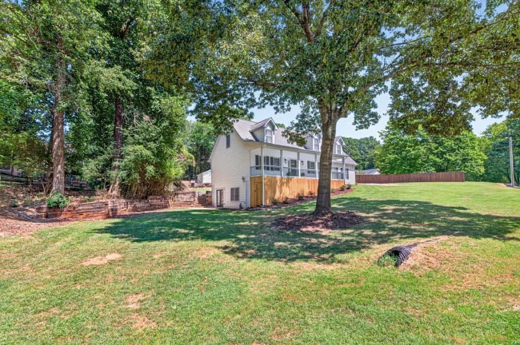 4 bedroom, 4 bathroom, 2,866 sq ft single family residence under contract at 5229 Lanton Circle, Gainesville, GA 30504 — photo 5