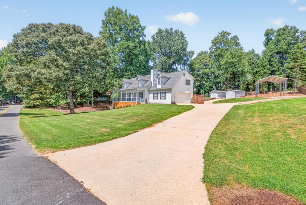 4 bedroom, 4 bathroom, 2,866 sq ft single family residence under contract at 5229 Lanton Circle, Gainesville, GA 30504 — photo 9