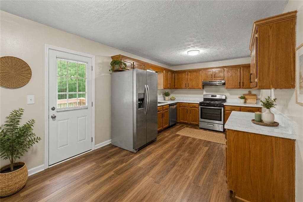 3 bedroom, 2 bathroom, 1,624 sq ft single family residence for sale at 116 Stagecoach Trail, Stockbridge, GA 30281 — photo 10
