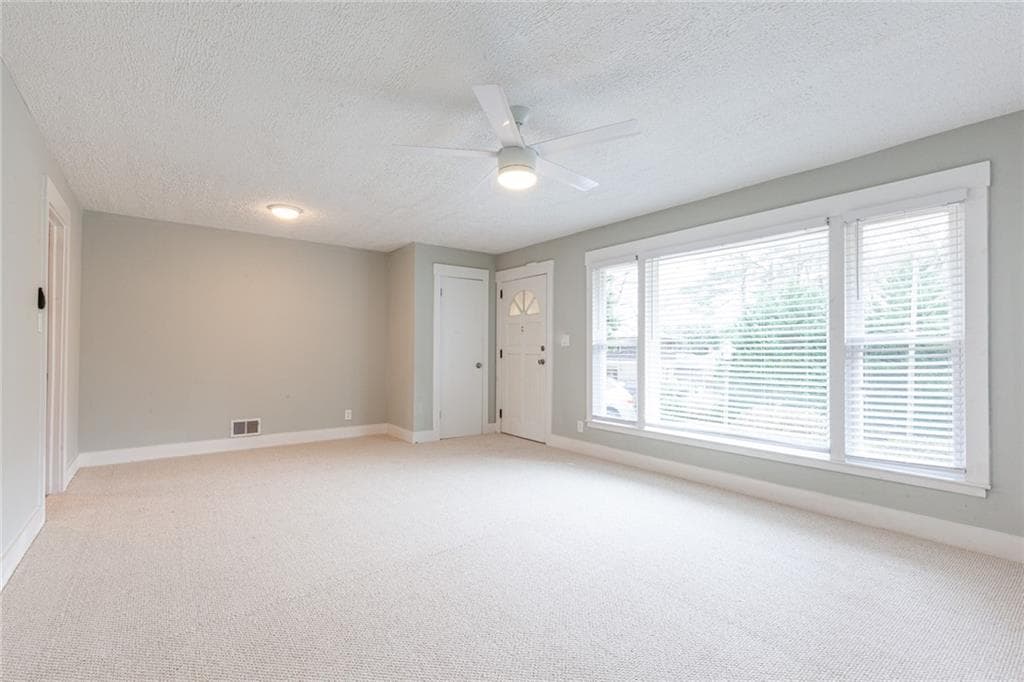 3 bedroom, 2 bathroom, 1,215 sq ft single family residence for rent at 2971 Stratford Arms Drive, Chamblee, GA 30341 for $2,150 a month — photo 5