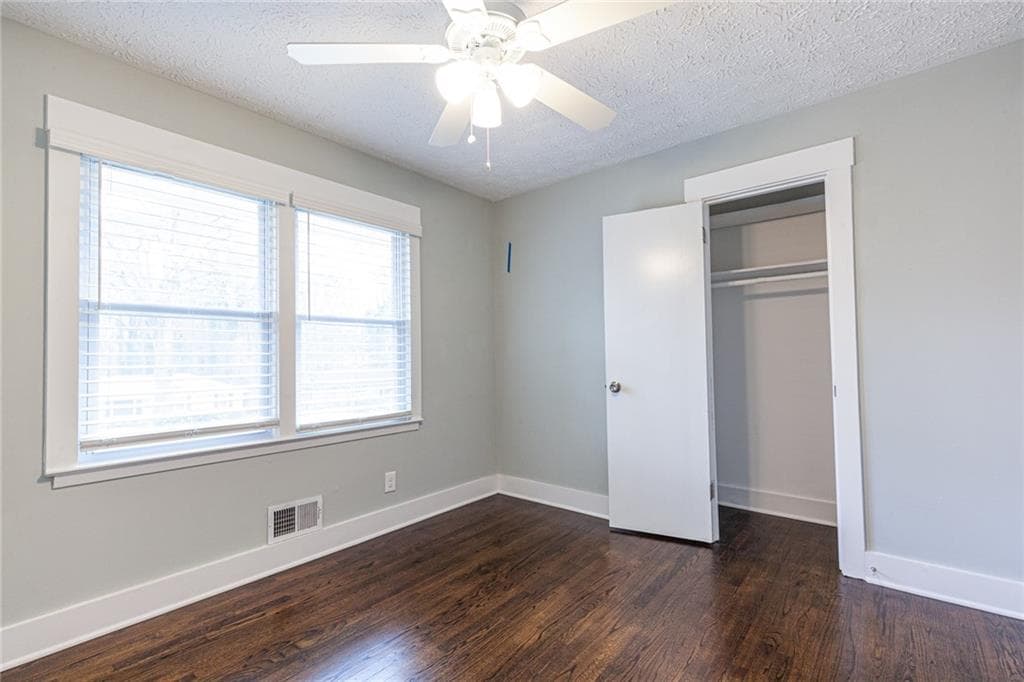 3 bedroom, 2 bathroom, 1,215 sq ft single family residence for rent at 2971 Stratford Arms Drive, Chamblee, GA 30341 for $2,150 a month — photo 10
