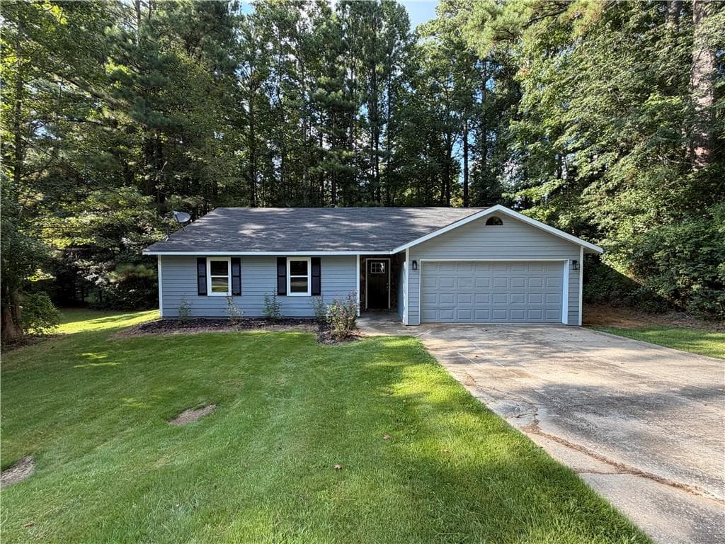 3 bedroom, 2 bathroom, 1,419 sq ft single family residence under contract at 613 Blue Flag Lane, Fairburn, GA 30213 — photo 5