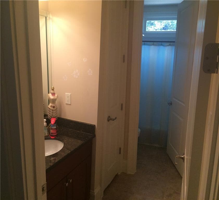 5 bedroom, 4 bathroom, 2,940 sq ft single family residence for rent at 203 Mount Vernon Cove, Atlanta, GA 30328 for $3,900 a month — photo 5