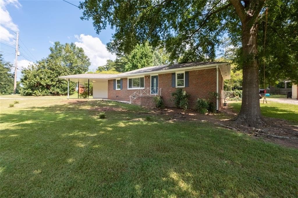 3 bedroom, 3 bathroom, 1,125 sq ft single family residence for rent at 208 SE Yancy Drive, Marietta, GA 30067 for $2,100 a month — photo 5