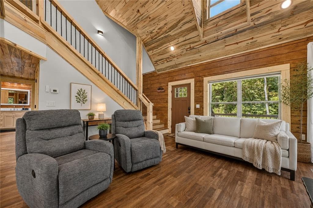 2 bedroom, 2 bathroom, 2,136 sq ft single family residence for sale at 196 N Jakes Landing Way, Ellijay, GA 30540 — photo 9