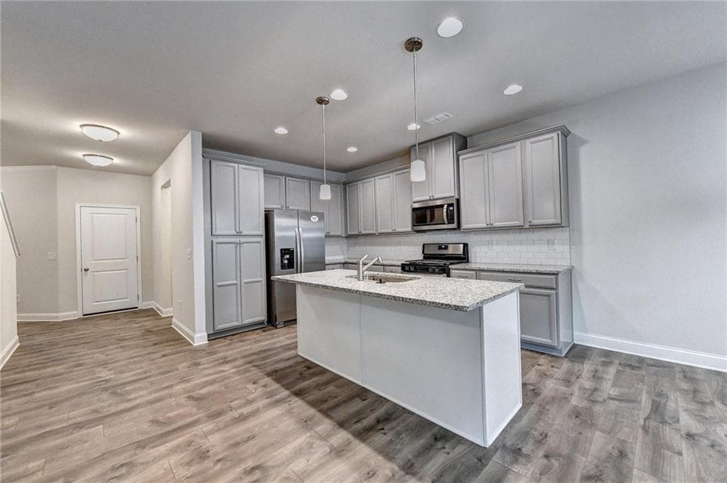 3 bedroom, 3 bathroom, 2,108 sq ft townhouse for sale at 1809 Belmore Street, Smyrna, GA 30080 — photo 10