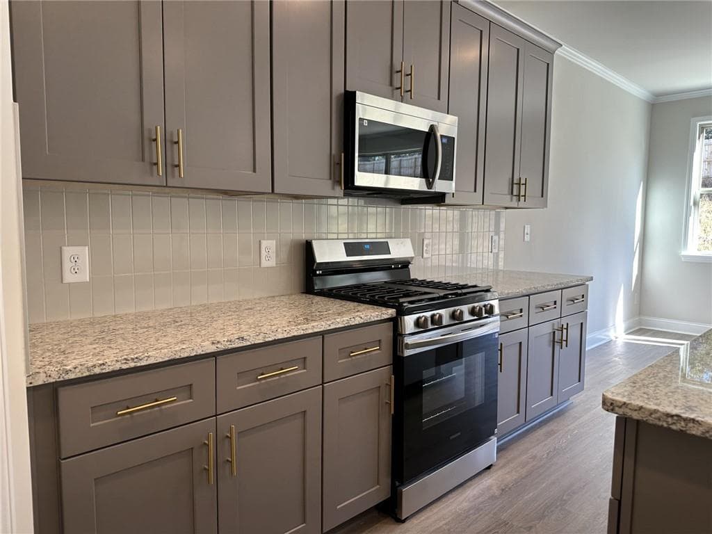 5 bedroom, 3 bathroom, 2,551 sq ft single family residence for rent at 3517 Lockaby Way, Lawrenceville, GA 30044 for $2,800 a month — photo 9