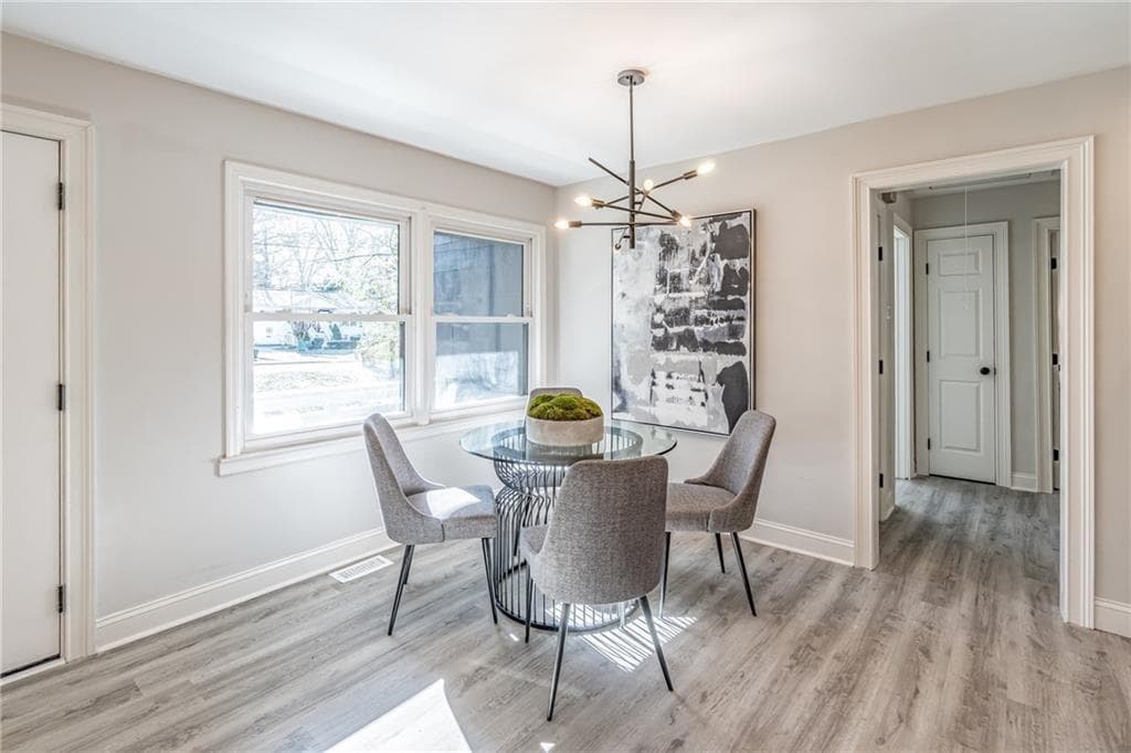 2 bedroom, 1 bathroom, 1,003 sq ft single family residence for sale at 2272 Wallace Drive, Chamblee, GA 30341 — photo 10