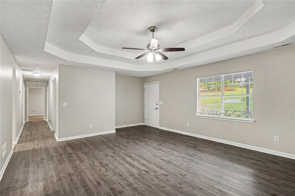3 bedroom, 2 bathroom, 1,684 sq ft single family residence for sale at 495 Robin Road, Covington, GA 30016 — photo 9