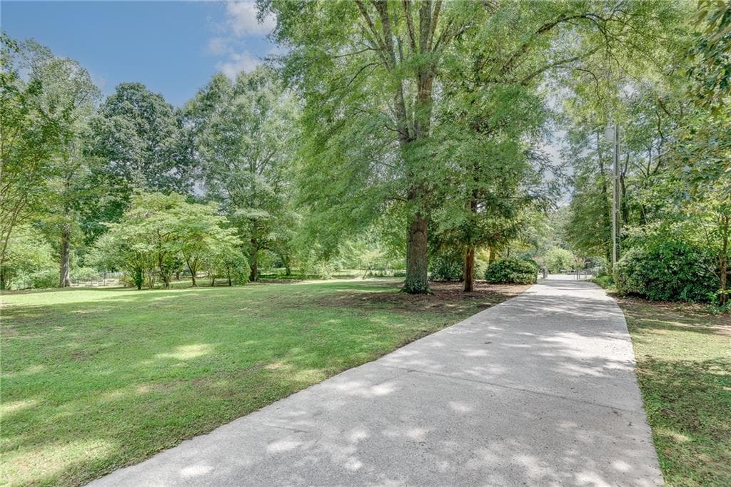 4 bedroom, 3 bathroom, 3,246 sq ft single family residence for sale at 143 Barnard Road, Cohutta, GA 30710 — photo 5