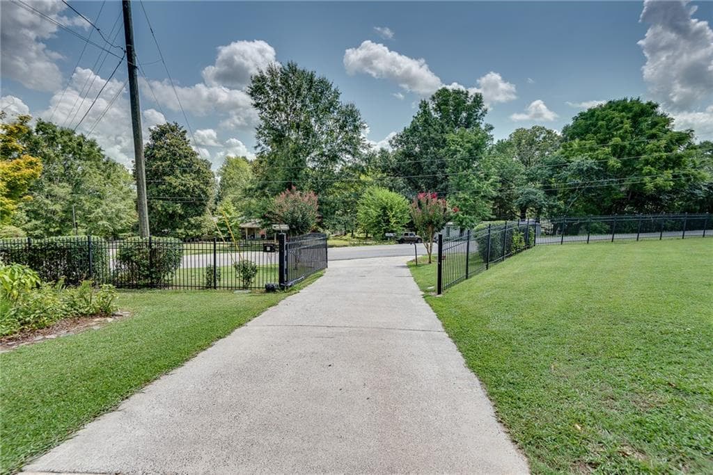 4 bedroom, 3 bathroom, 3,246 sq ft single family residence for sale at 143 Barnard Road, Cohutta, GA 30710 — photo 7
