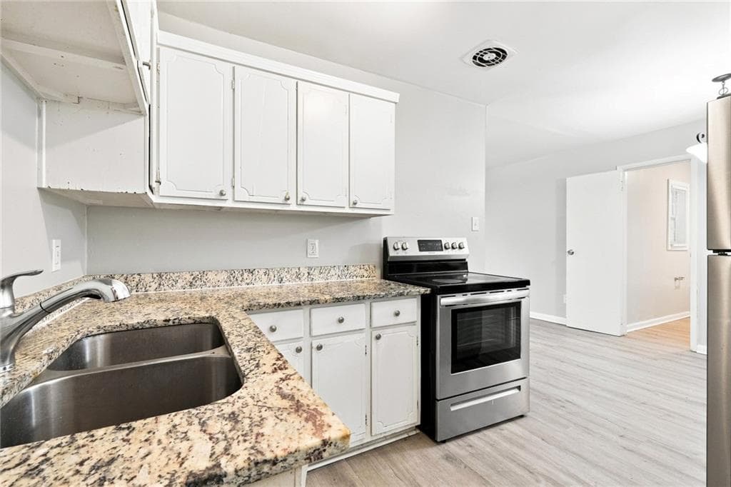 3 bedroom, 1 bathroom, 1,211 sq ft single family residence for rent at 6631 Baldwin Court, Riverdale, GA 30274 for $1,345 a month — photo 4