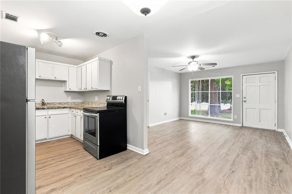 3 bedroom, 1 bathroom, 1,211 sq ft single family residence for rent at 6631 Baldwin Court, Riverdale, GA 30274 for $1,345 a month — photo 5