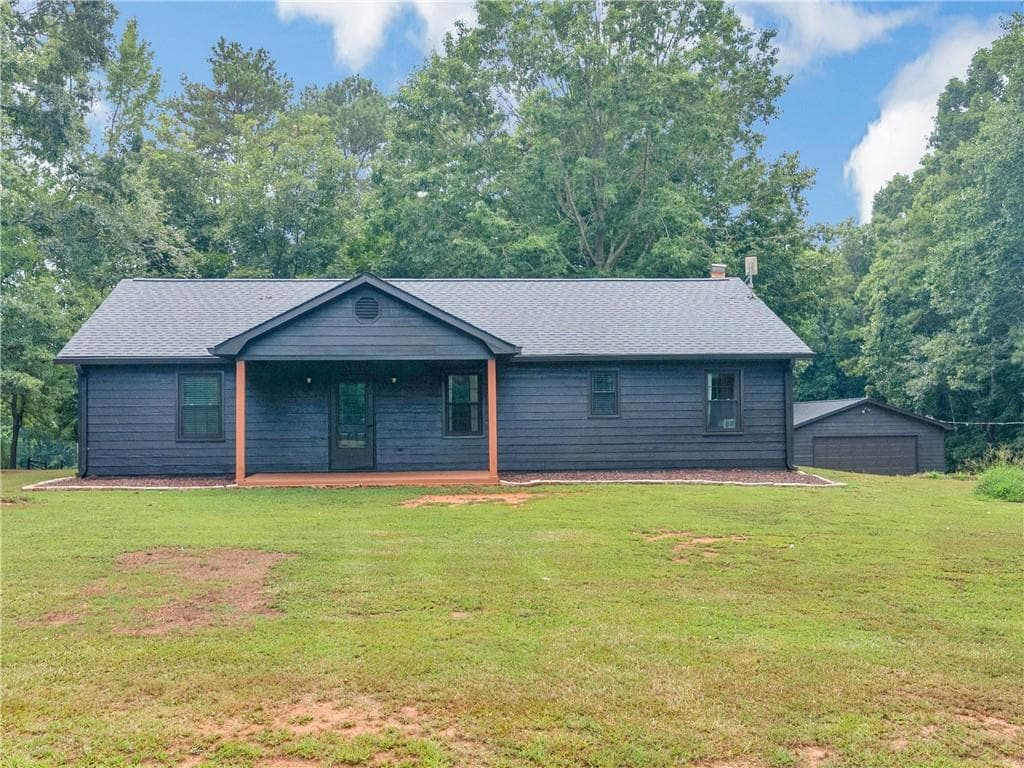 3 bedroom, 2 bathroom, 1,458 sq ft single family residence under contract at 1301 Marshall Store Road, Watkinsville, GA 30677