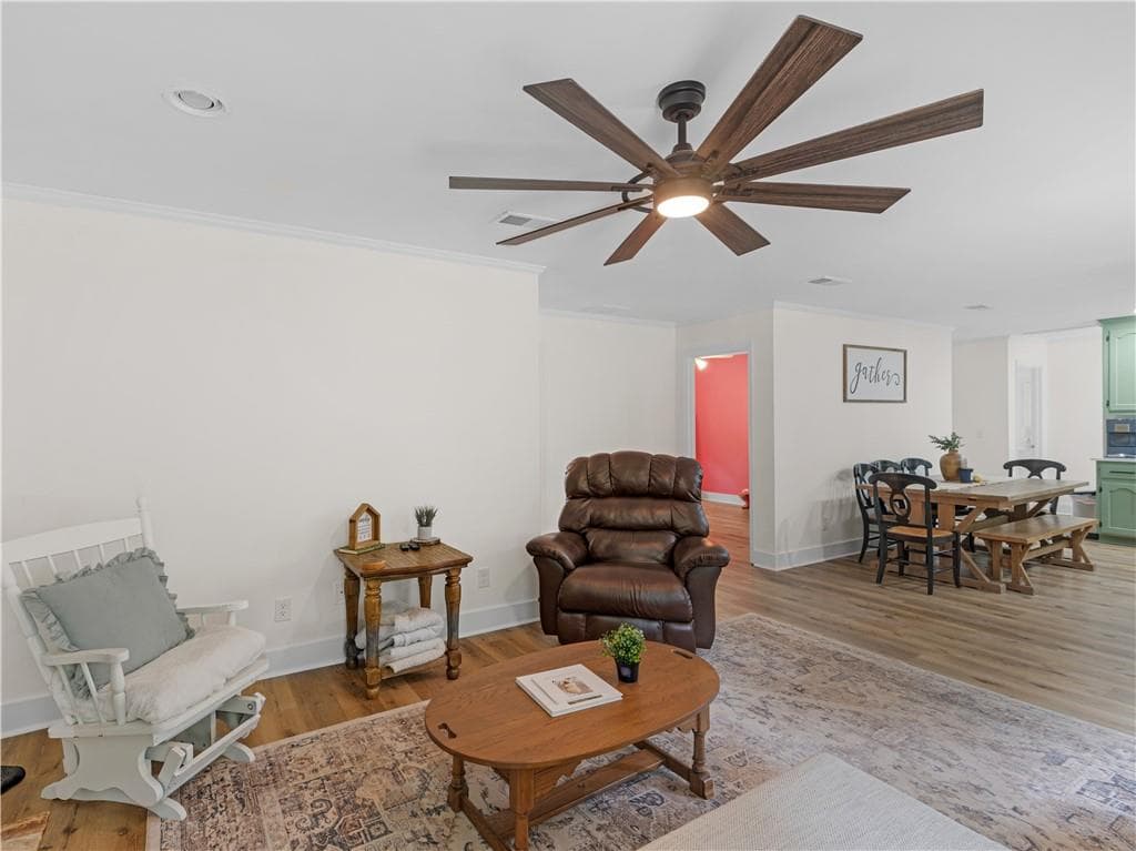 3 bedroom, 2 bathroom, 1,458 sq ft single family residence under contract at 1301 Marshall Store Road, Watkinsville, GA 30677 — photo 4