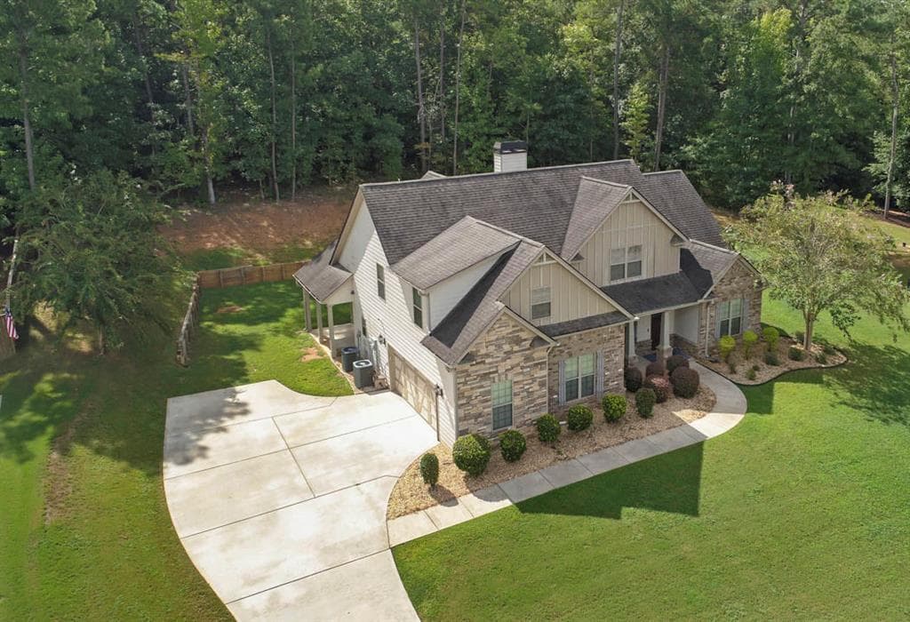4 bedroom, 4 bathroom, 3,074 sq ft single family residence for sale at 308 Cinnamon Bark Pass, Locust Grove, GA 30248 — photo 2