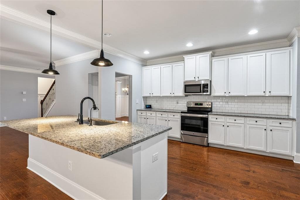 4 bedroom, 4 bathroom, 3,074 sq ft single family residence for sale at 308 Cinnamon Bark Pass, Locust Grove, GA 30248 — photo 10