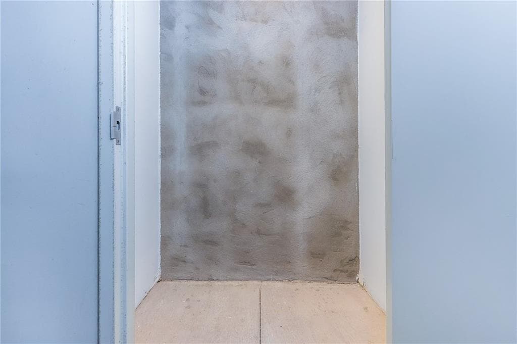 1 bedroom, 1 bathroom, 960 sq ft condominium under contract at 7265 Glisten Avenue 132, Atlanta, GA 30328 — photo 6