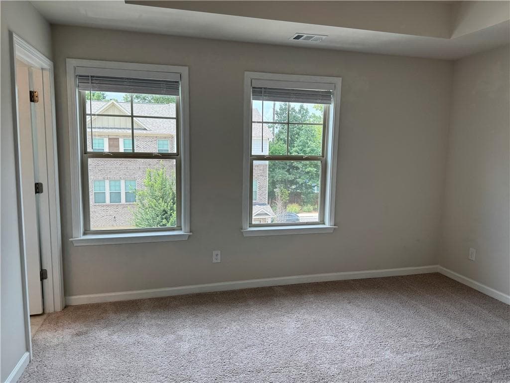 3 bedroom, 4 bathroom, 2,019 sq ft townhouse for rent at 3706 Davis Circle, Duluth, GA 30096 for $2,500 a month — photo 3