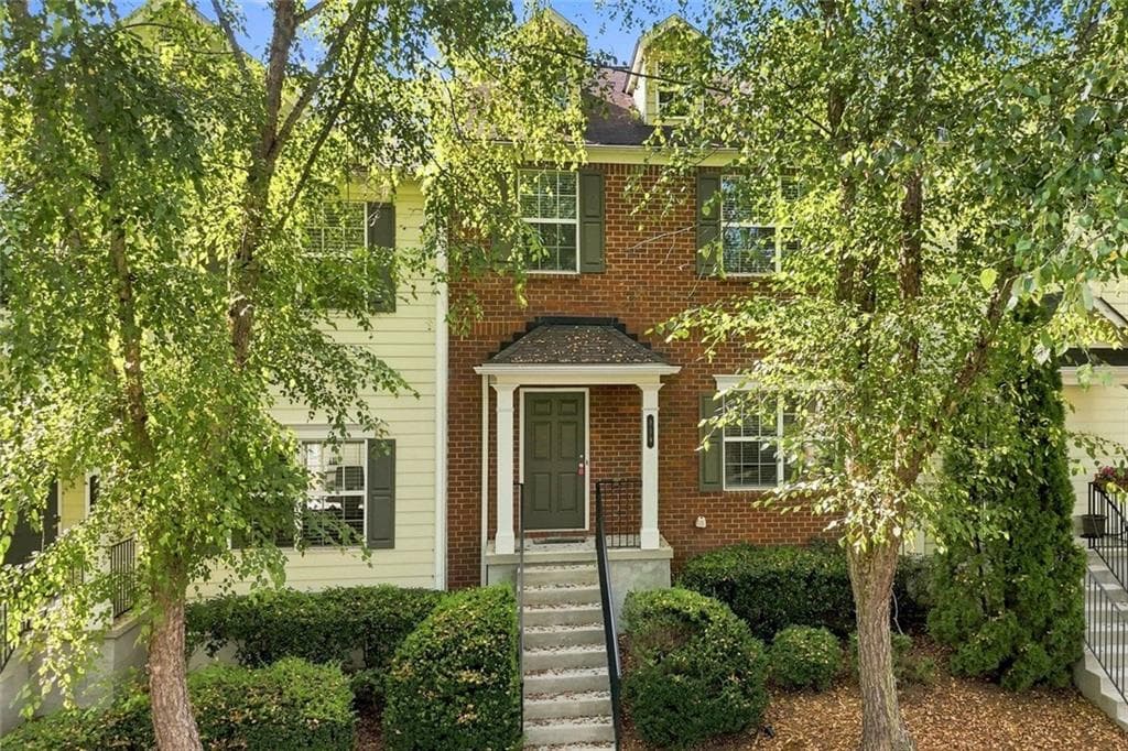 2 bedroom, 3 bathroom, 2,640 sq ft townhouse for rent at 819 Society Court, Woodstock, GA 30188 for $1,950 a month — photo 5