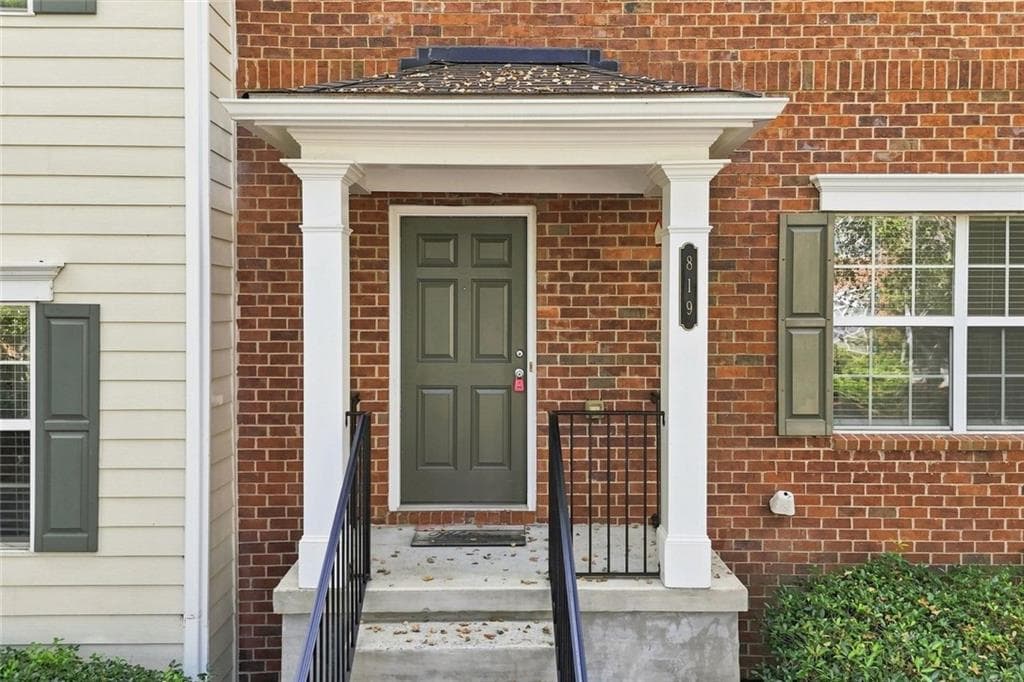 2 bedroom, 3 bathroom, 2,640 sq ft townhouse for rent at 819 Society Court, Woodstock, GA 30188 for $1,950 a month — photo 7