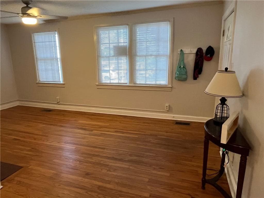 2 bedroom, 1 bathroom single family residence for rent at 388 Ashley Avenue, Atlanta, GA 30312 for $2,500 a month — photo 5